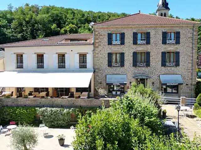 Hauterives 26390 Achat / Vente divers 23 pièces