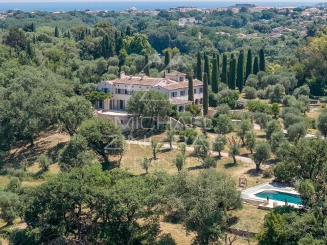 Hauteurs d'Antibes Propriété d'exception