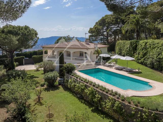 Hauteurs de Cannes Villa de charme Vue Mer Panoramique 213m² Cannes