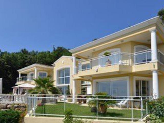 Hauteurs de Golfe Juan Splendide Villa avec piscine