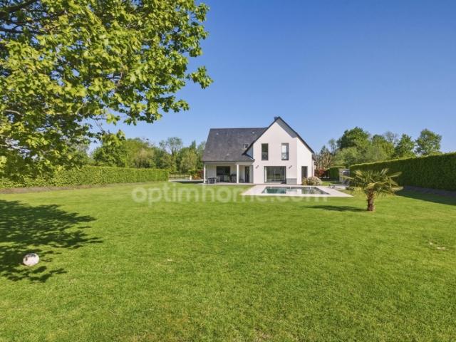 Hauteurs de Honfleur Maison contemporaine 234 m2 5/6 chammbres Piscine Terrain 2824 m2 Double garage Carport