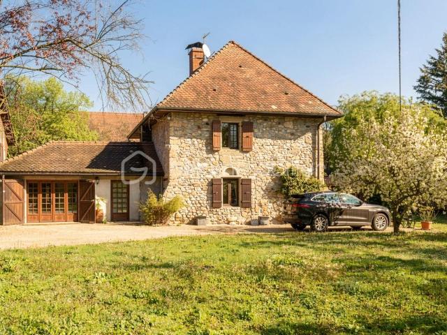 Hauteville sur Fier Vente Propriété/château 74