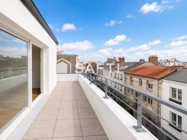 Hauts Pavés / Saint Félix – Superbe appartement entièrement rénové, prêt à vivre