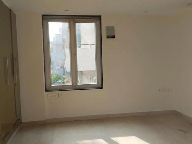 Hauz Khas 4 Bedroom 2500 Sq. Ft. Builder Floor in Hauz Khas Delhi Listing ID: #9907