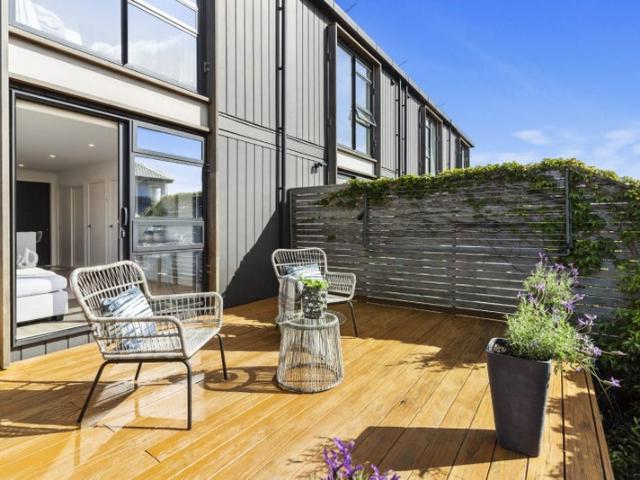 hauraki, 2 bedrooms