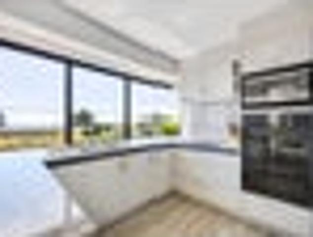 Hauraki, 3 bedrooms, $1395 pw