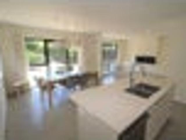 Hauraki, 4 bedrooms, $1050 pw