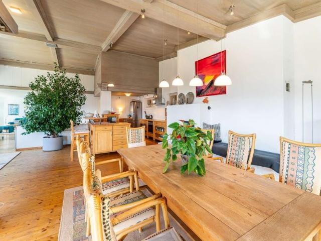 Haus mit 6 Schlafzimmer Itter 6305 ELS100770581