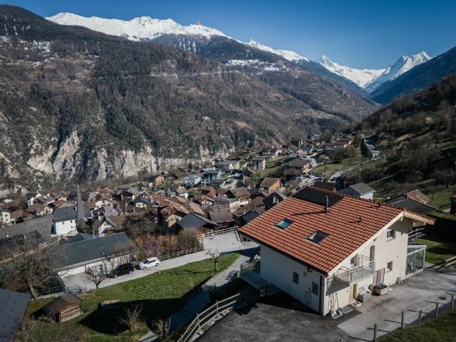Haus mit 6,5 Zimmern in Vex