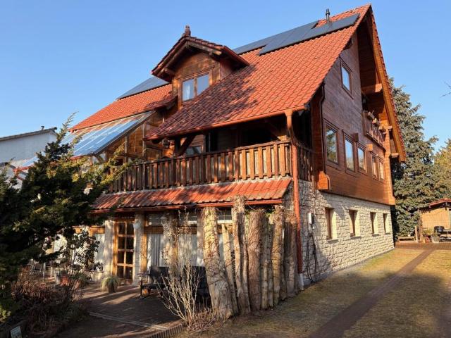 Haus mit 300 qm Wohnfläche in Schulzendorf
