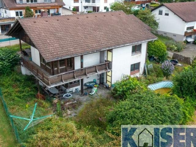 Haus mit viel Platz und toller Aussicht. Ideal für mehrere Generationen oder große Familien