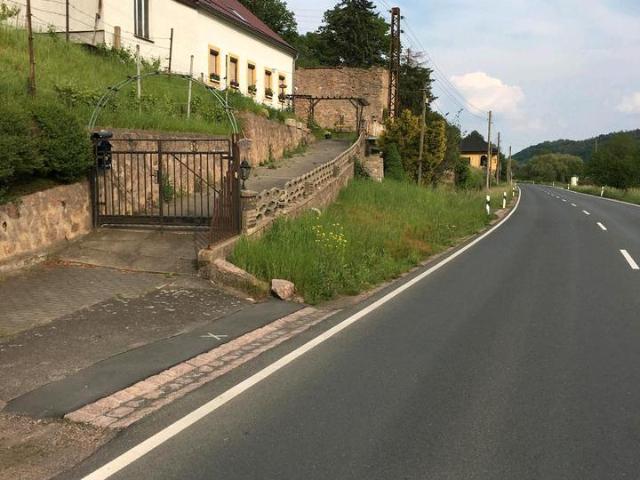 Haus mit Blick auf die Elbe