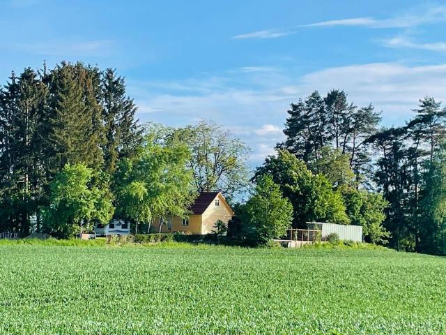 Haus mit Grundstück in mitten Natur, nähe Bodensee am Weiher