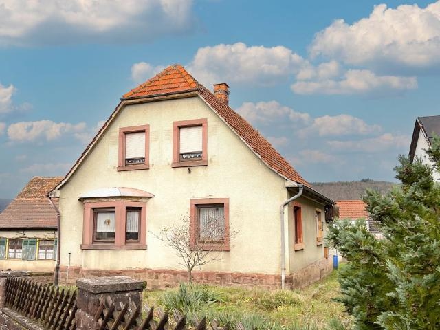 Haus mit Potenzial und großem Garten vielseitiges Nebengebäude vorhanden
