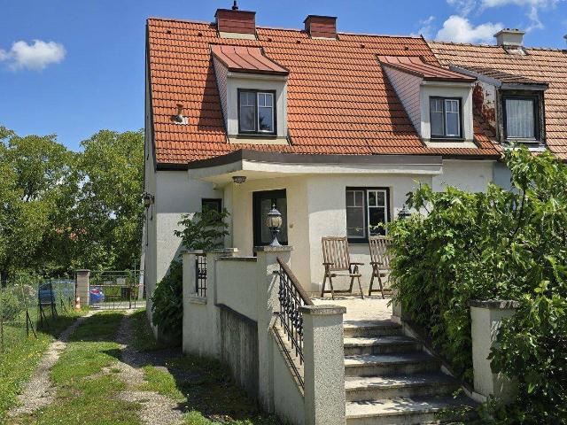 Haus mit Seele und wunderschönem Garten