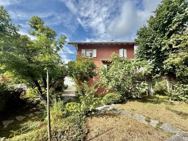 Haus mit Studio zum Verkauf in Champlan