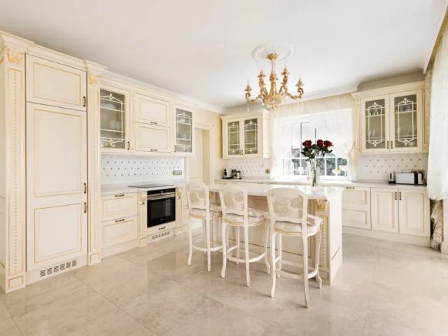 Haus Zu Verkaufen Oberwaltersdorf Oberwaltersdorf 3980000 ES102106155