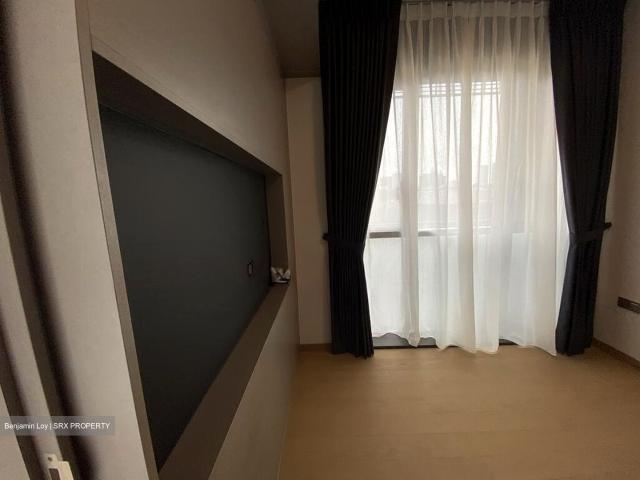 Haus On Handy D9, Condominium
