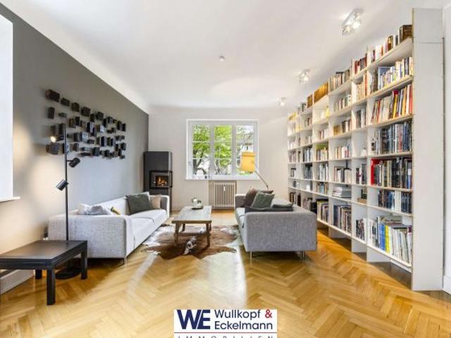 Haus im Haus: Charmanter Altbau mit eigenem Garten in bester Lage