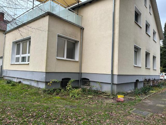 Haus in Endlage: zwei Wohneinheiten & eigener Eingang