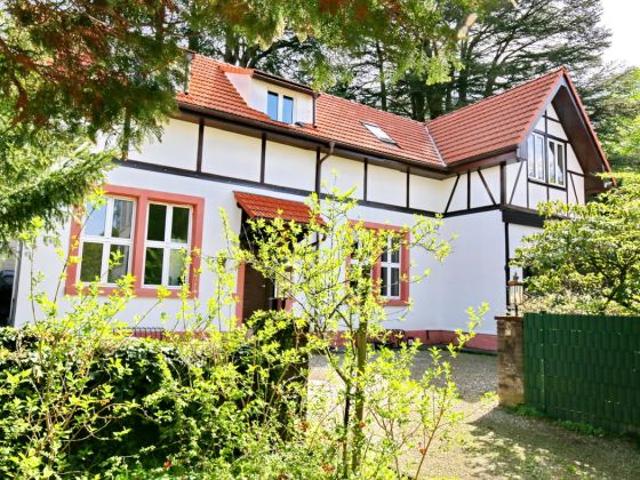 Haus in Traumlage direkt an der Gönneranlage zu vermieten