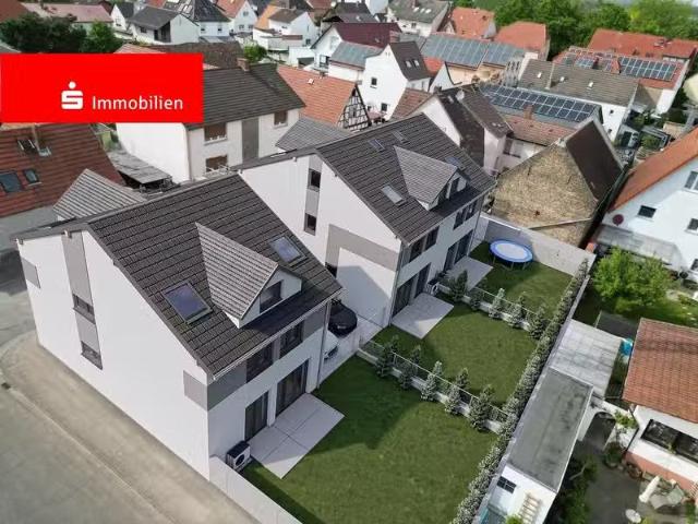 Haus kaufen Lampertheim Moderne Neubau Immobilie in Hofheim.