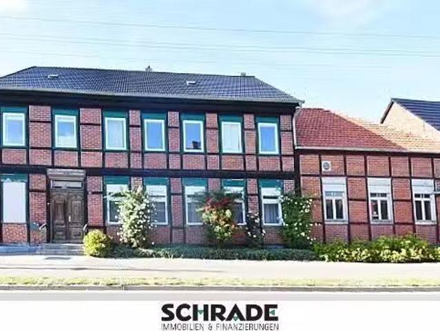 Haus kaufen Osterburg Wenn man sich ein Haus teilt passiert.