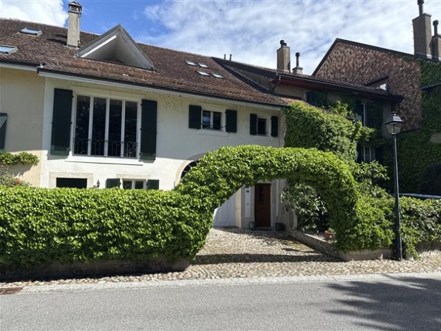 Haus zum Verkauf, Grand Rue 10 Rolle, Schweiz