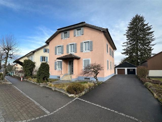 Haus zum Verkauf von 3 Wohnungen mit großem Grundstück in Courgenay