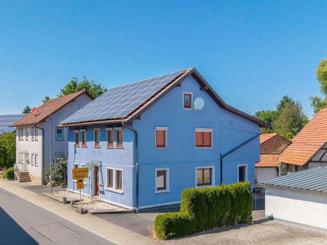 Haus zum Kaufen in Ahorn Buch 285.000,00 EUR 170 m²