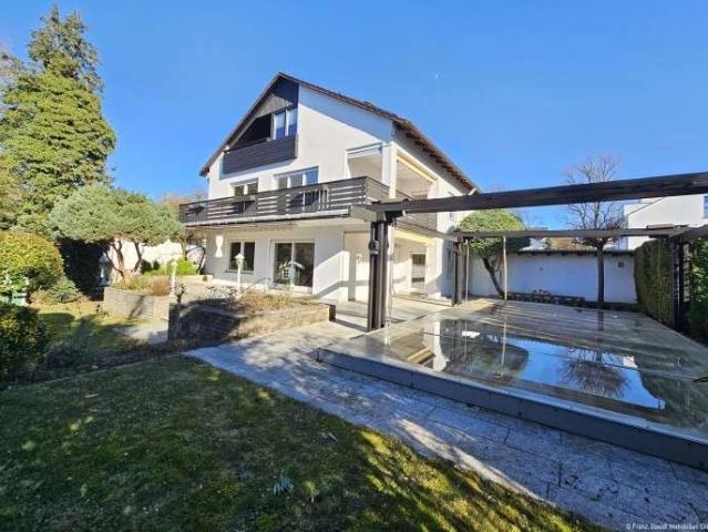 Haus zum Kaufen in Aschaffenburg 1.150.000,00 EUR 296.72 m²