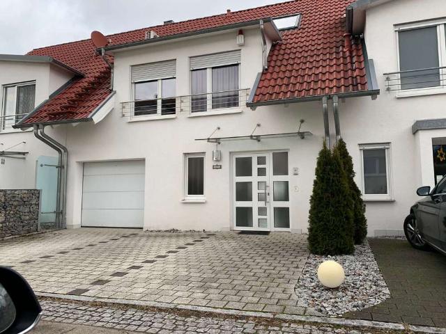 Haus zum Kaufen in Backnang 749.000,00 EUR 220 m²