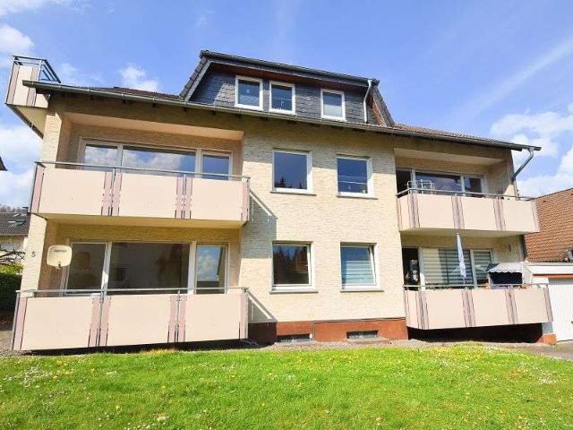 Haus zum Kaufen in Bad Driburg 420.000,00 EUR 371 m²