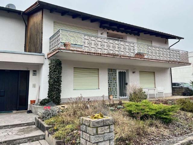 Haus zum Kaufen in Bad Kissingen 325.000,00 EUR 212 m²