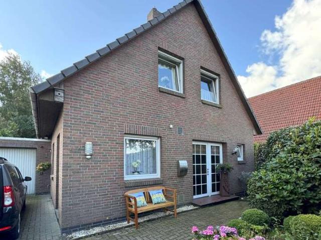 Haus zum Kaufen in Bad Zwischenahn Wehnen 299.000,00 EUR 97 m²