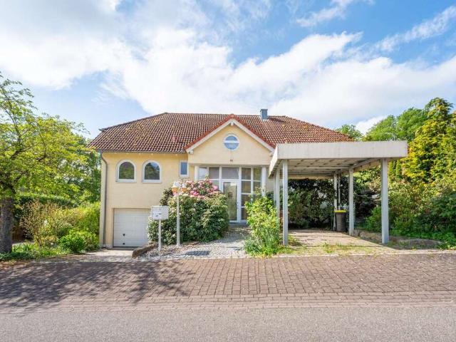 Haus zum Kaufen in Baden Baden Ebersteinburg 775.000,00 EUR 217 m²