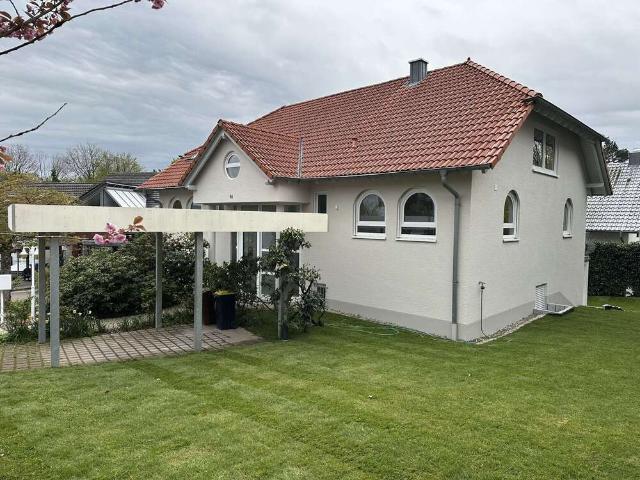 Haus zum Kaufen in Baden Baden Ebersteinburg 995.000,00 EUR 217 m²