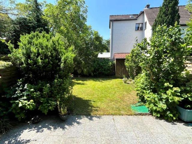 Haus zum Kaufen in Berlin Lichterfelde 547.800,00 EUR 117.74 m²