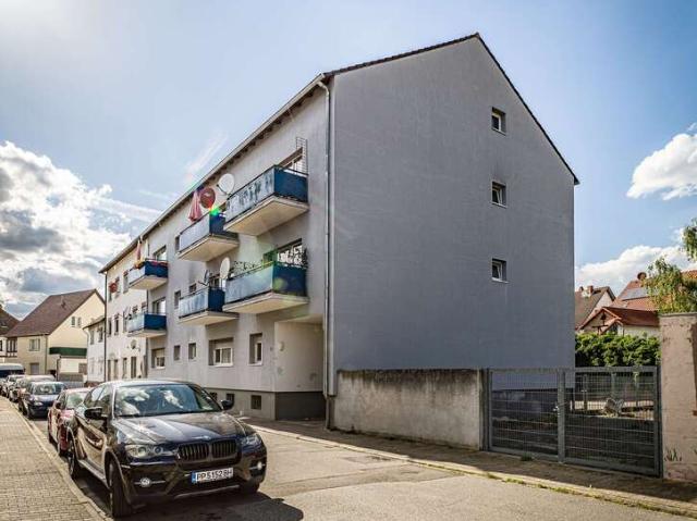 Haus zum Kaufen in Bischofsheim 1.579.000,00 EUR 737.93 m²