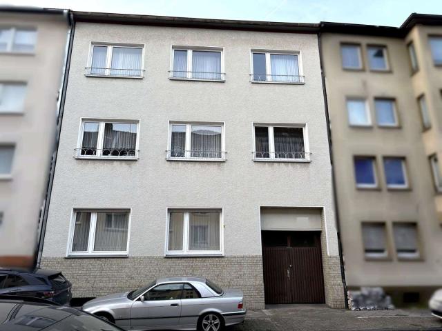 Haus zum Kaufen in Gelsenkirchen 299.000,00 EUR 290.22 m²