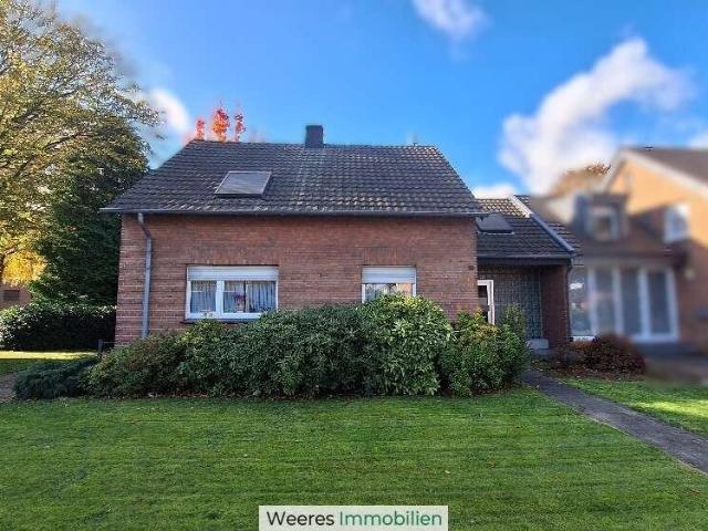 Haus zum Kaufen in Grefrath 379.000,00 EUR 142 m²