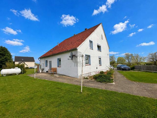 Haus zum Kaufen in Detmold 299.000,00 EUR 190 m²