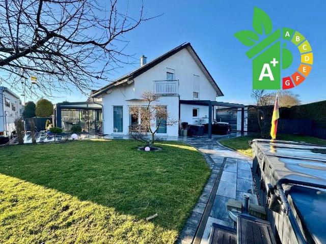 Haus zum Kaufen in Dietenheim 825.000,00 EUR 197.19 m²
