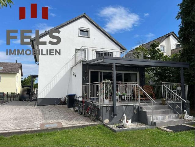 Haus zum Kaufen in Dietzenbach 950.000,00 EUR 268 m²