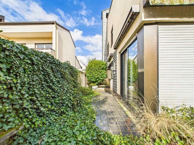 Haus zum Kaufen in Düren 429.500,00 EUR 158.43 m²
