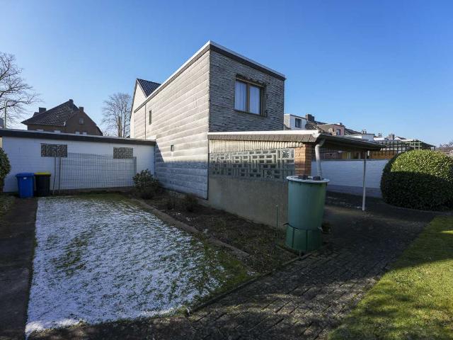 Haus zum Kaufen in Düren Arnoldsweiler 279.000,00 EUR 152 m²