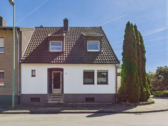 Haus zum Kaufen in Düren Lendersdorf 299.000,00 EUR 142 m²