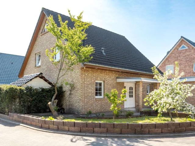 Haus zum Kaufen in Elmshorn 520.000,00 EUR 122 m²