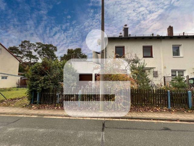 Haus zum Kaufen in Erlangen 470.000,00 EUR 83.16 m²