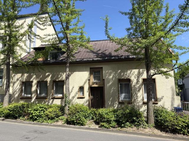 Haus zum Kaufen in Essen 490.000,00 EUR 200 m²